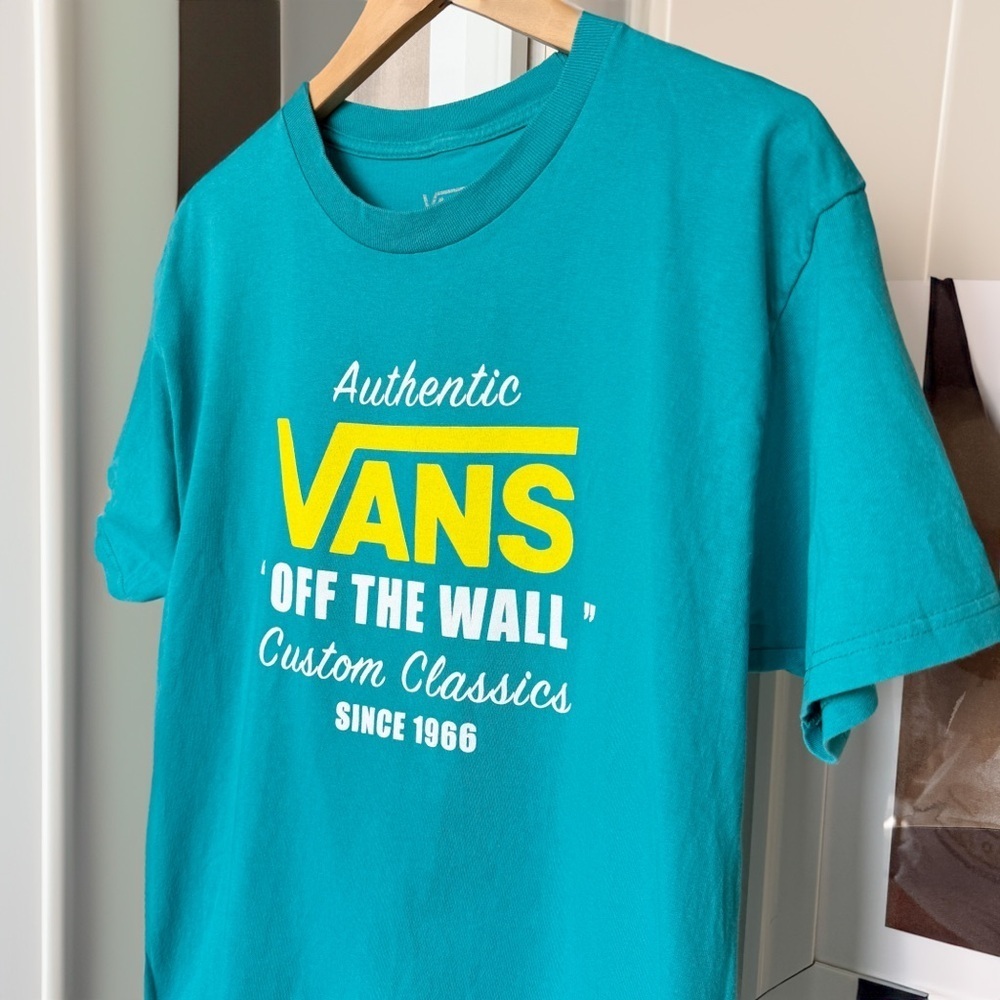 Vans Men's Blue Graphic Print T-Shirt Size M Short Sleeve Crew Neck Casual - Picture 2 of 9